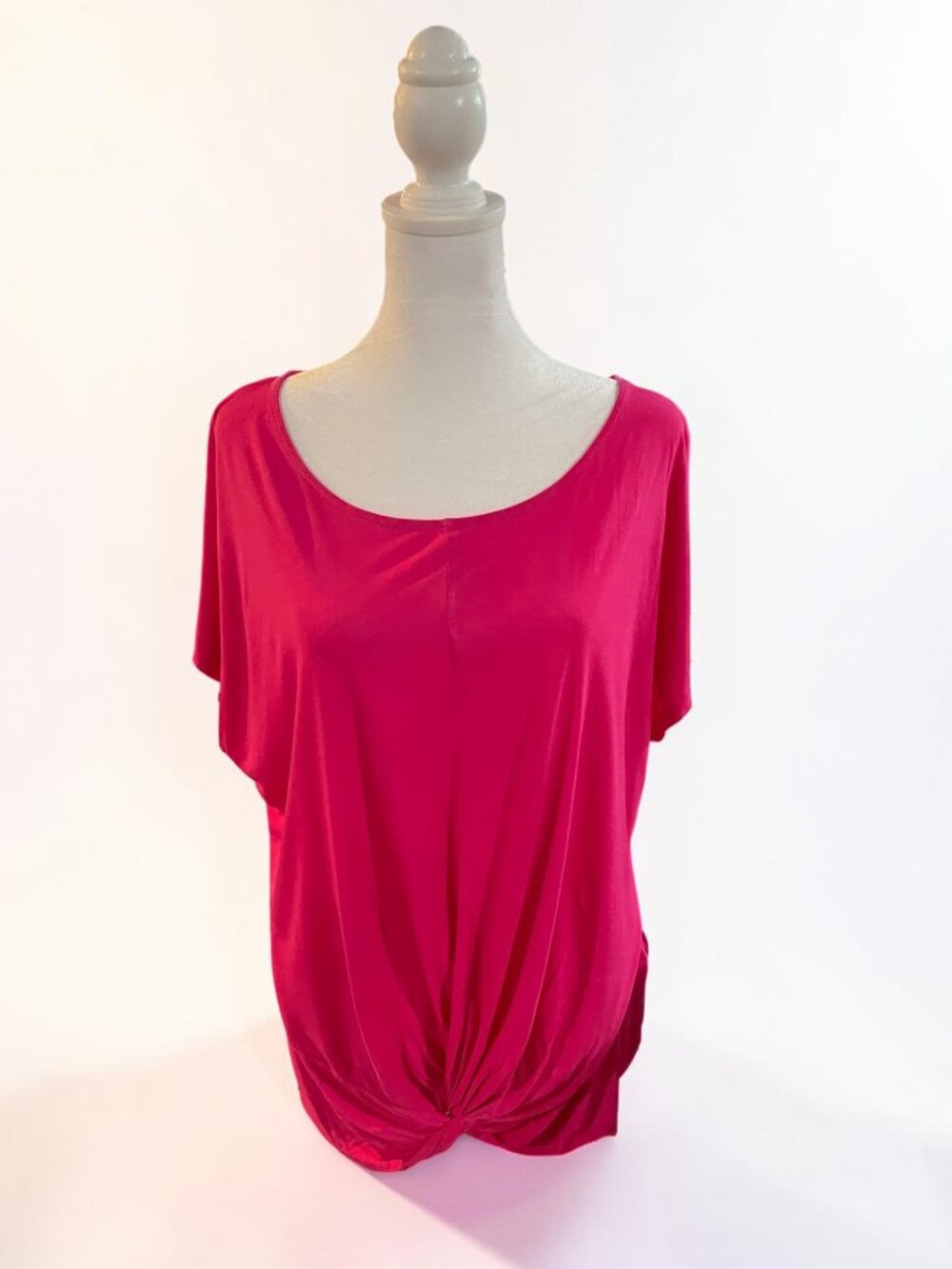 INC Bright Pink Scoop Neck Short Sleeve T-shirt with Twist in Front Size 1X